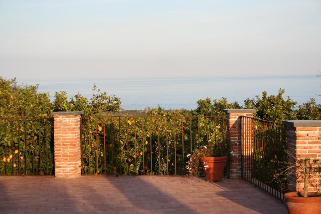 Il Limoneto Acireale Villa Exteriör bild